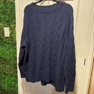 AERIE NAVY CHUNKY CABLE KNIT SWEATER